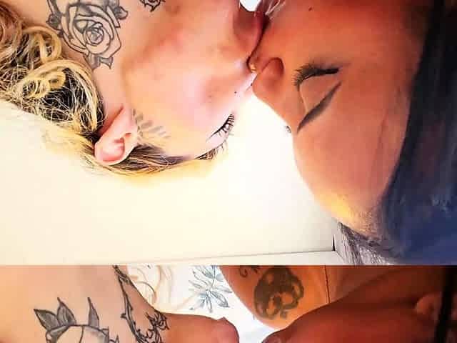 Penelope's store - Tongue With Tongue, Naughty And Wet Kiss