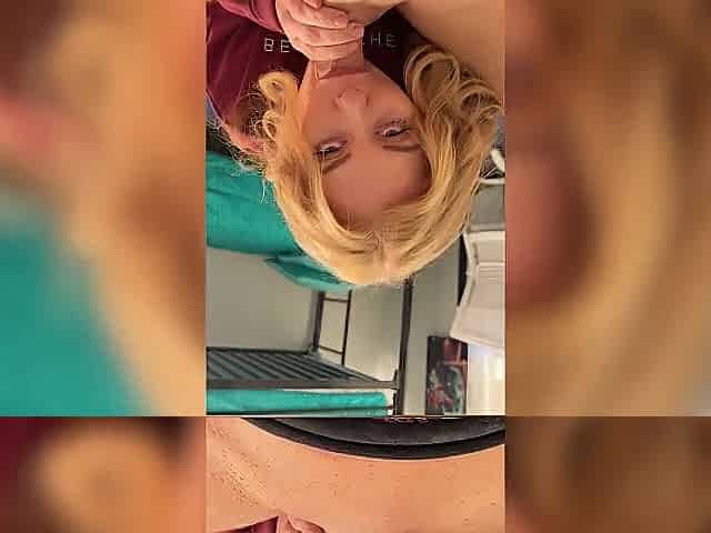 Tiny Coed Gets Screwed Previous to Class - Penelope Snaps