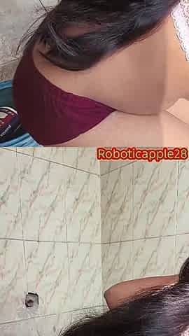 Desi Villege Wife Wathing Bathroom Show Boobs Pussy