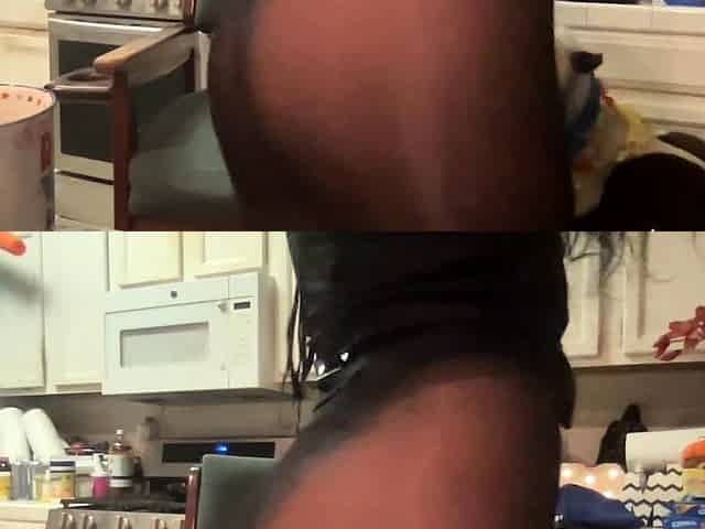 Two incredible Latin babes in foot fetish action