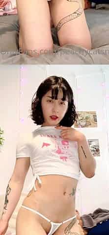 Amateur Blonde Teen Plays Solo with Toy Webcam Porn