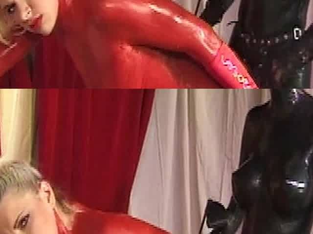 Fetish Women Fuck Their Pussies