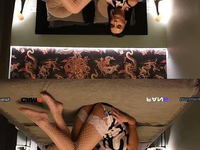 The salacious Simon Kitty masturbates after stripping off