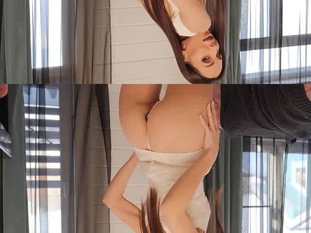 Large vibrator in my booty