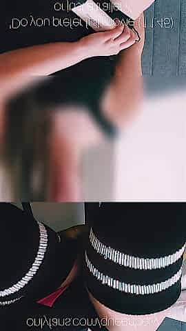 This babe created a second butt with abdomen inflation, blowing her stomach to the max