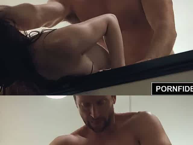 Anna De Ville Anal Creampies