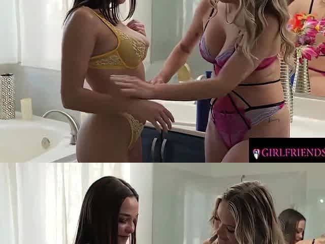 Passionate Natalia And Rissas Face Sitting Sex