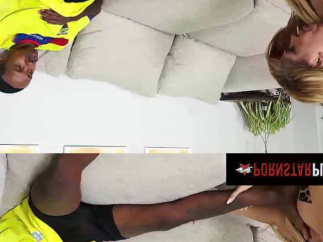 PORNSTAR PLATINUM Andrea Grey Gives Wang Massage Previous to BBC Ride