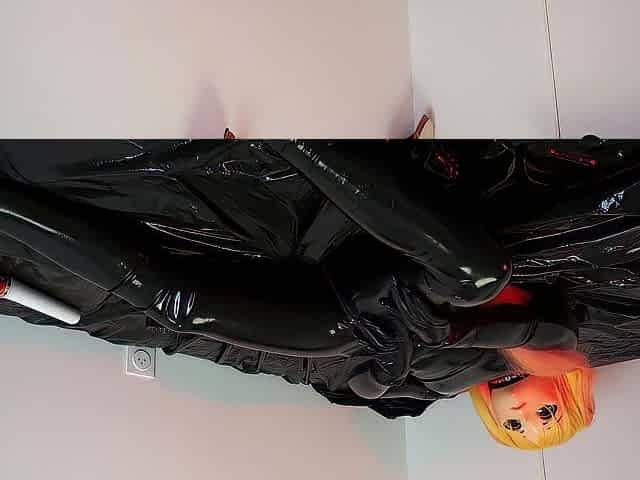 Latex Kigurumi Have Pleasure With Her Dildo