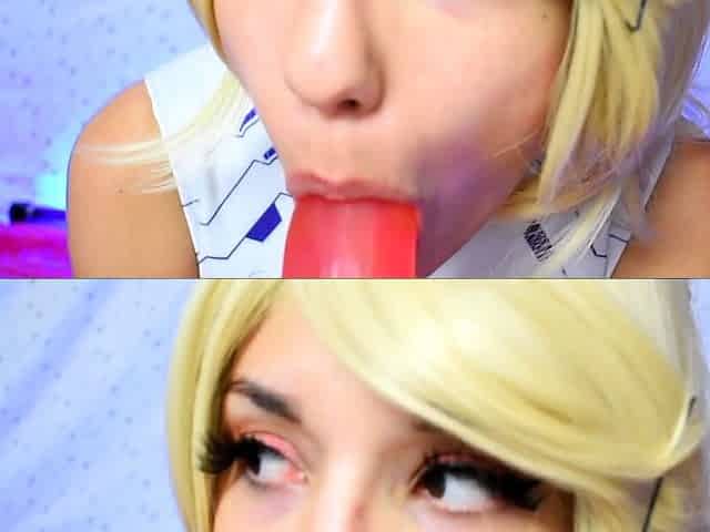 Amateur blonde teen fucks pussy and ass with toy