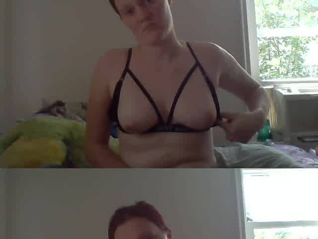 Baby beauty masturbates and comes a lot to vids of dad wanking