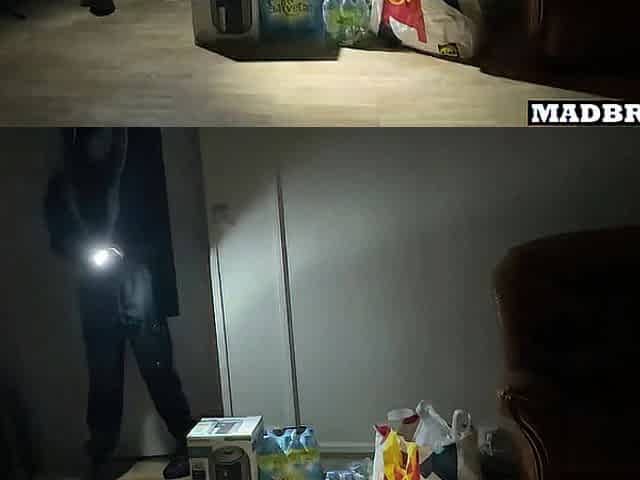 Thief Caught And Banged At Home To Escape The Police !!!
