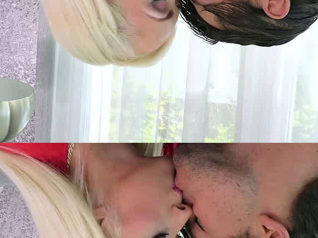 Sexy blonde milf hardcore anal