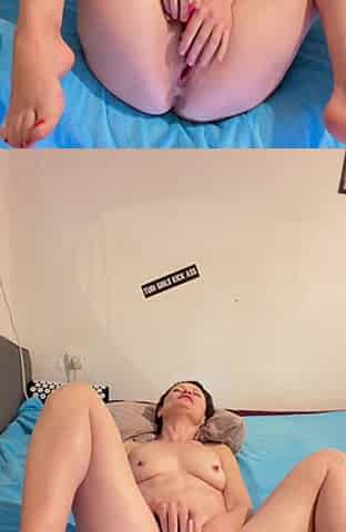 MILF Fucks Herself with All Her Toys Until She Squirts