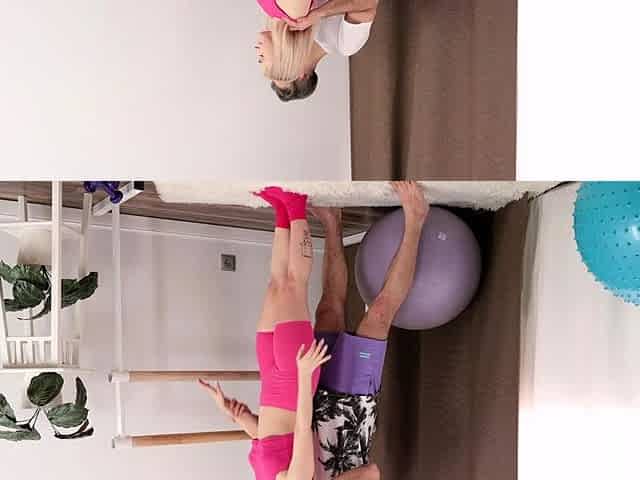 Blonde flexible babe enjoys anal sex