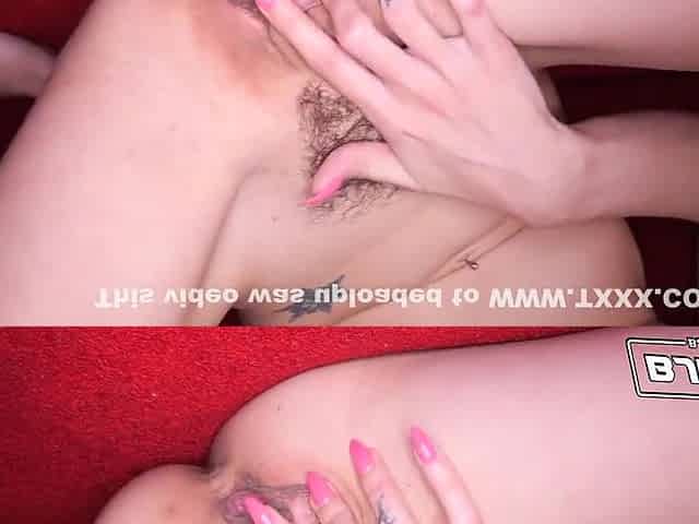 Showering April In Cum - April Snow