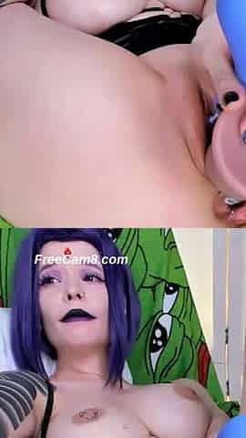 Petite Cutie Stuffs Her Dripping Pussy