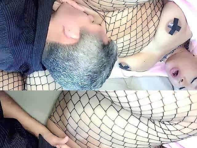 Hijab And Debauchery: Gina Lets Herself Be Penetrated All Her Holes Dressed As A Muslim