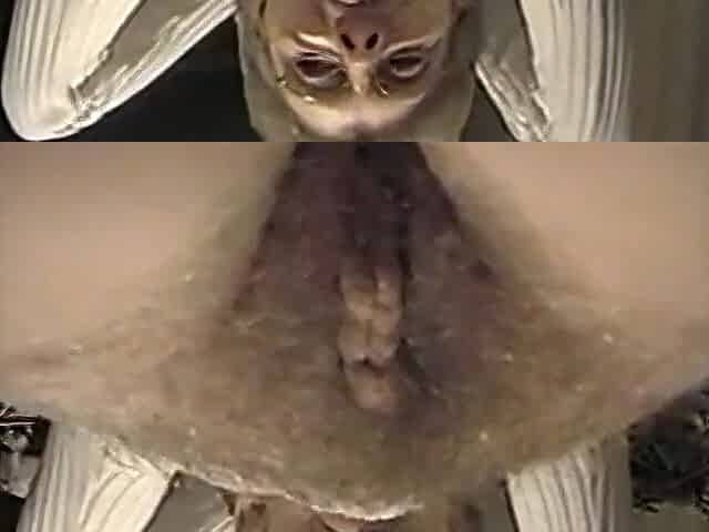 Granny Has a Very Curly Snatch