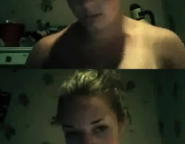 Creamy Pussy Squirts on Webcam