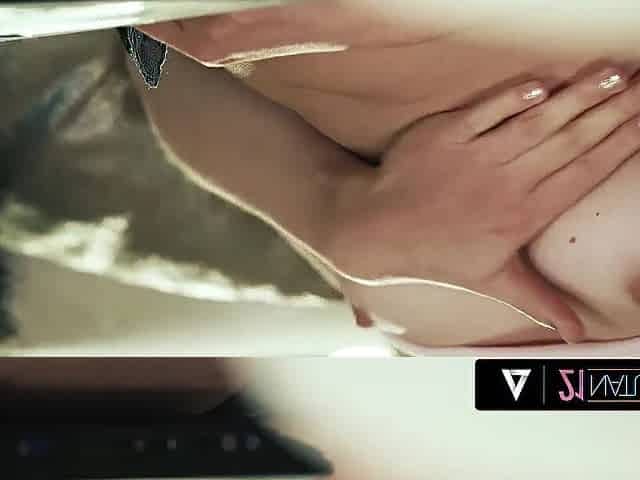twenty one NATURALS - Freya's Enjoyment Pause: Blond Stunner's Vagina Play Turns into Large Penis Delight