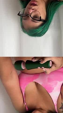 Test Driving Funzzee Thrusting Dildo