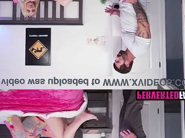 Stepuncle Can't Resist Stepniece's Vagina
