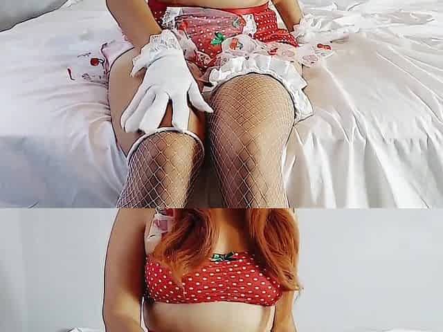 Eat me. Ravishing large booty with strawberry dress