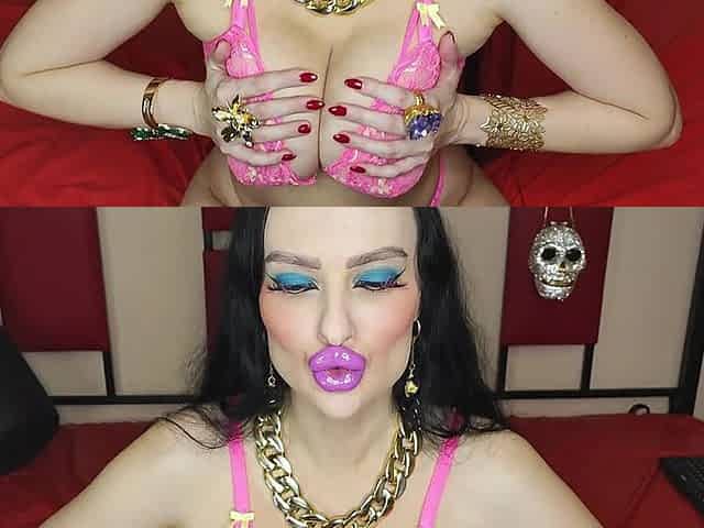 Huge Lips Bimbo with Fresh Filler Sucks Cock, Does Lipjob
