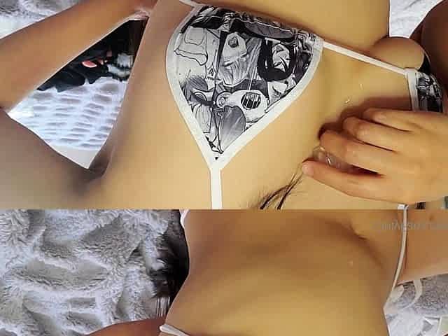 Amateur Brunette Babe Masturbate