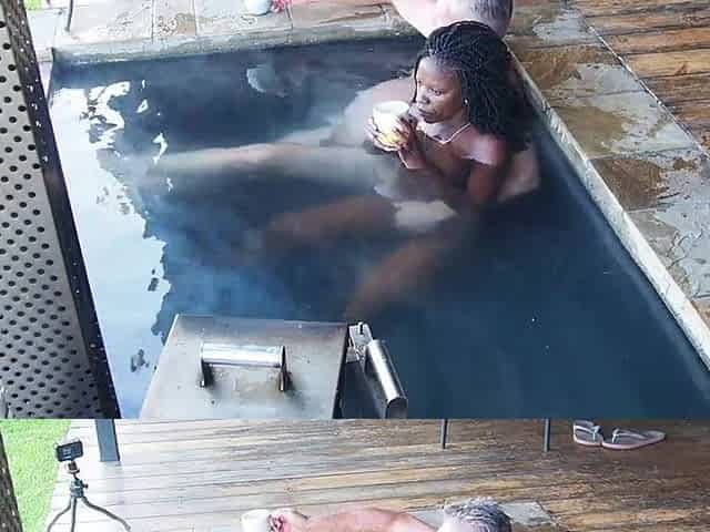 "Steam, Sun & Serenity" Black Secretary bangs her boss in the hottub