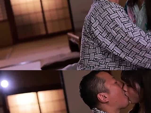 Fucked This Japanese MILF Hottie At The Spa In Australia