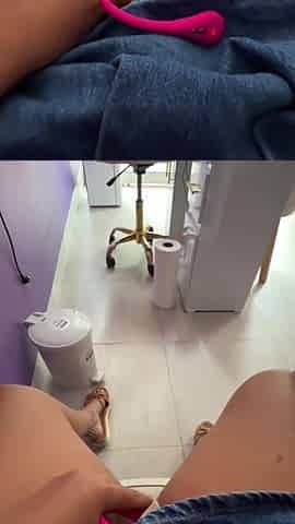screwing my snatch in public in front of my clients