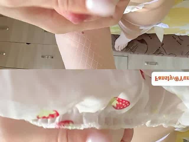 Playing with my lustful cunt and breasts close up