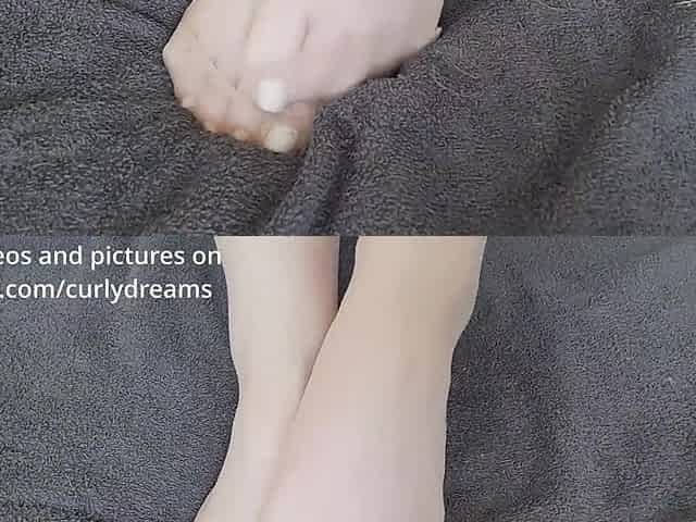I'll Show U My Nylon Feet