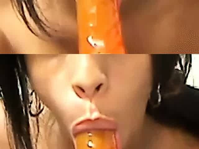 Colombian Milf Squirts on Webcam