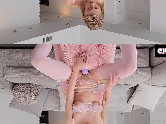 Amber Moore Can't Stop Her Vagina From Creaming All Over Corpulent Jock