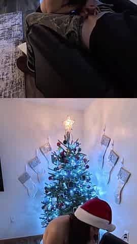 Oral sex and Filled Up in the Snow Christmas Eve