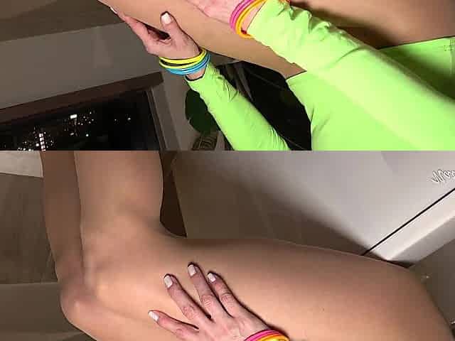 Splash on my nylon feet