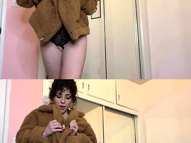 Busty babe playing with her big boobs