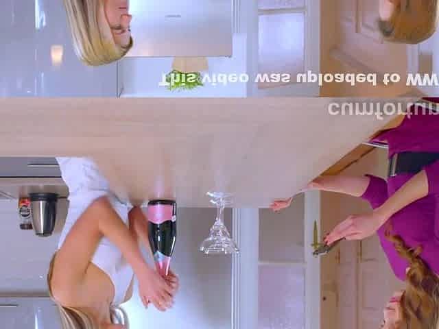 Blonde Teen 18+ Pussy Licked By Lesbo Friends