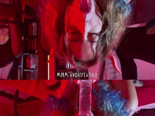 Sad Silly Fucks Her Pussy In Succubus Cosplay - Halloween Porn