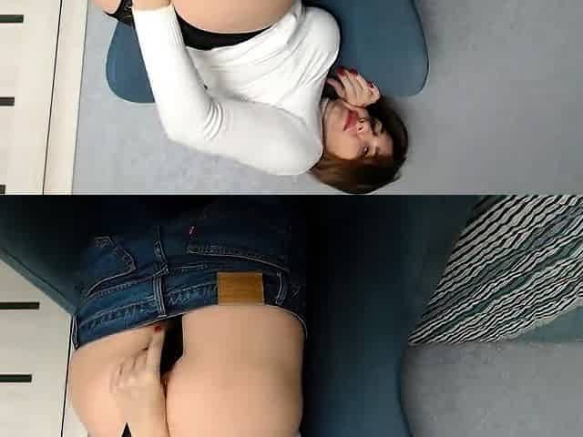 Brunette Solo Webcam Masturbation