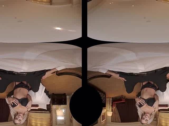 Alyvia I Wanna Suck On Your Lollipop VR