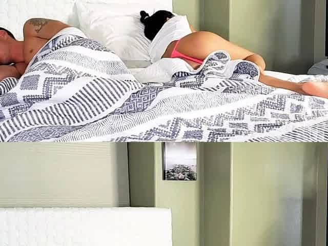 Asian stepsister Shares Bed With stepbrother