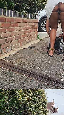 UPSKIRT No PANTS Watch Throughout Suit in Public