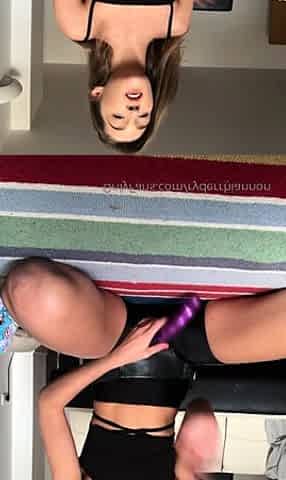 Amateur Webcam Teen Masturbates And Teases