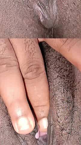 Fingering my trickling Sexually excited cunt solo