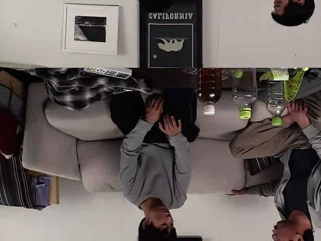 Amateur Asian girlfriend in threesome