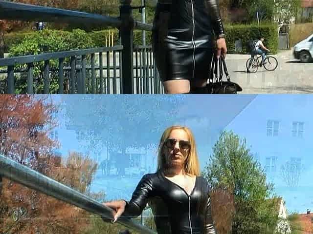 Latex slut solo anal masturbation